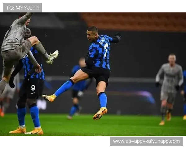 国米阵型调整仍在摸索阶段,需时间