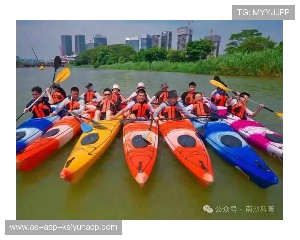 国际皮划艇沿海科普活动：学校师生参与体验，皮划艇项目介绍